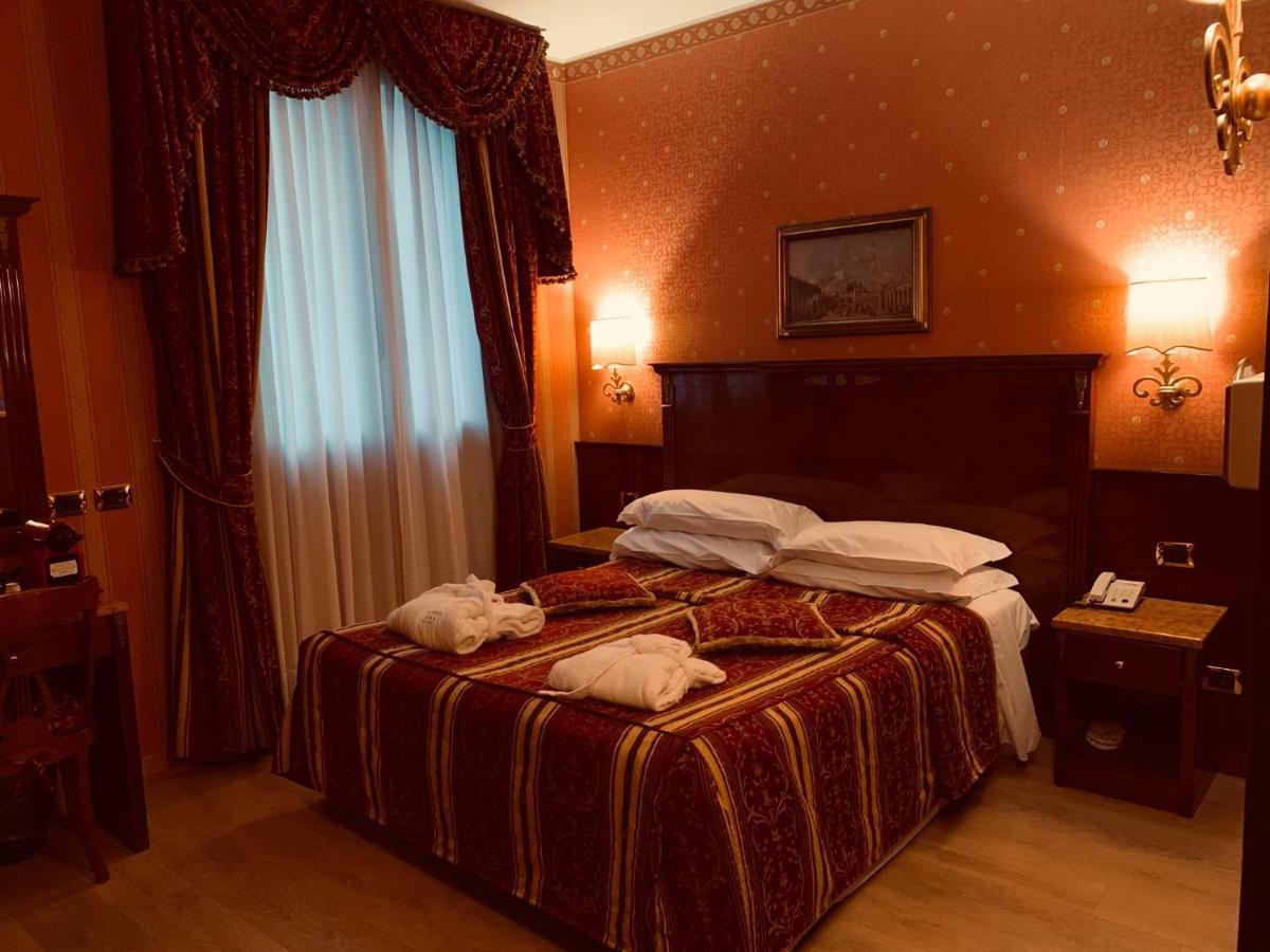 Hotel Vittoria Μιλάνο Εξωτερικό φωτογραφία