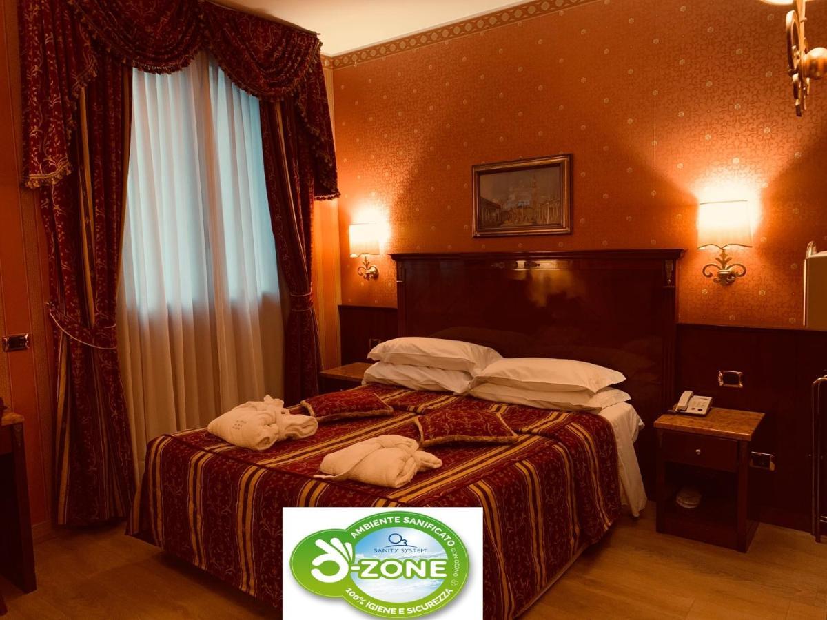 Hotel Vittoria Μιλάνο Εξωτερικό φωτογραφία