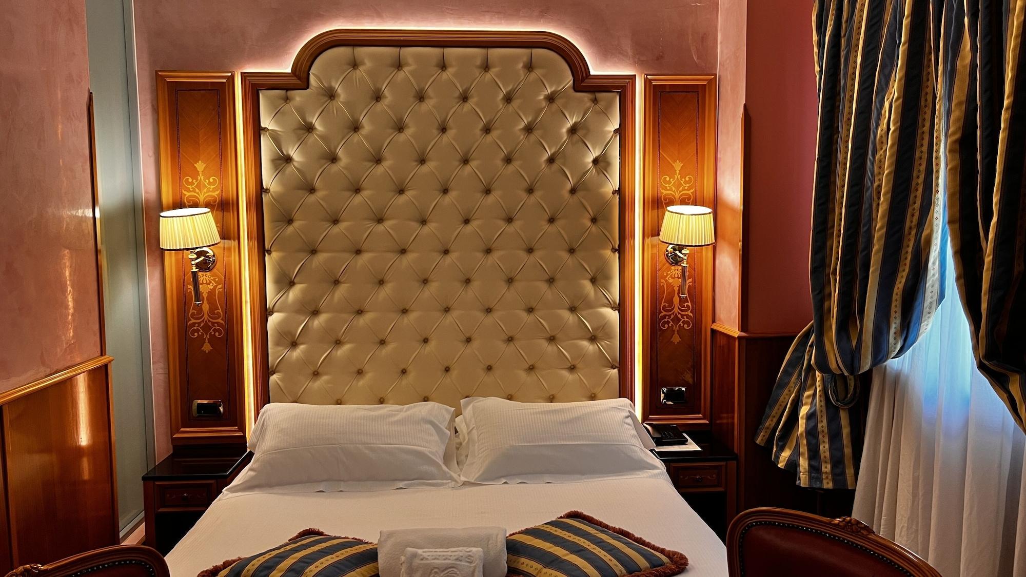 Hotel Vittoria Μιλάνο Εξωτερικό φωτογραφία