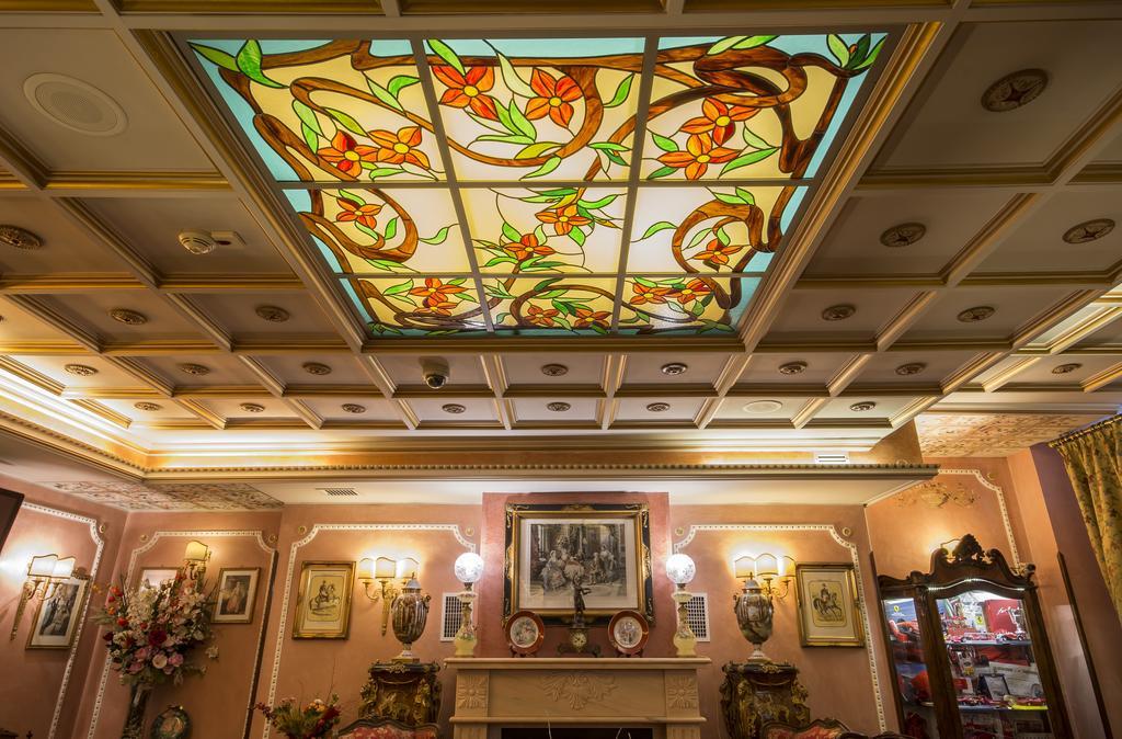 Hotel Vittoria Μιλάνο Εξωτερικό φωτογραφία