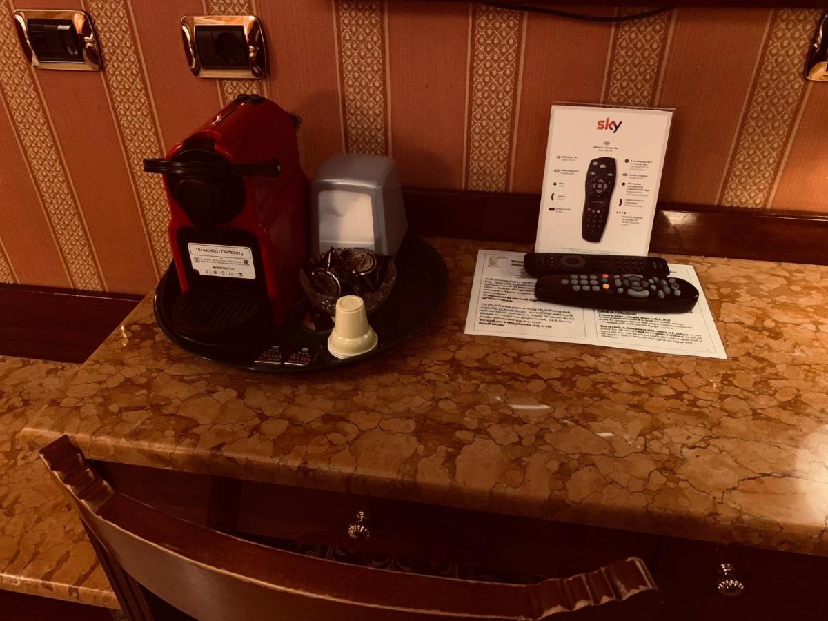 Hotel Vittoria Μιλάνο Εξωτερικό φωτογραφία